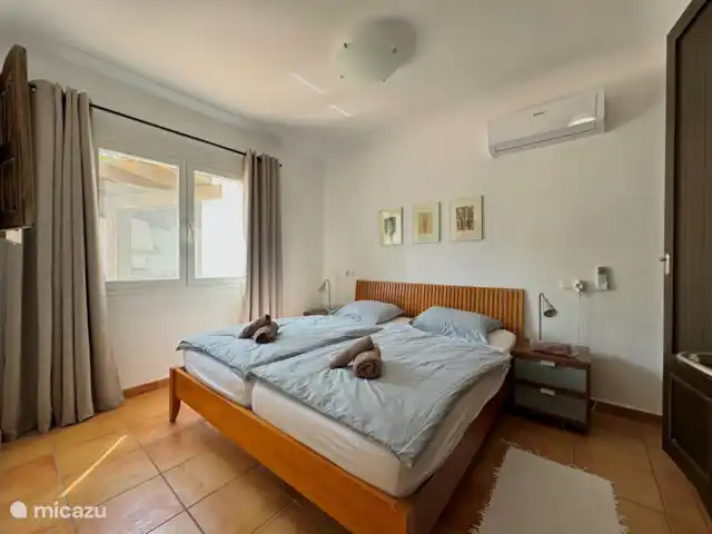 Maison de la mer de sable | Espagne, Costa Blanca, Moraira - villa 2e chambre au rez-de-chaussée. Lit 180 x 200