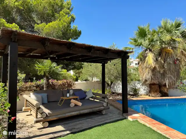 Maison de la mer de sable | Espagne, Costa Blanca, Moraira - villa Charmant balibé au bord de la piscine