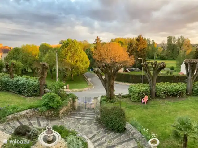 Villa Sainte Marie | France, Allier, Sanssat - maison de vacances Vue de la chambre à l'avant.