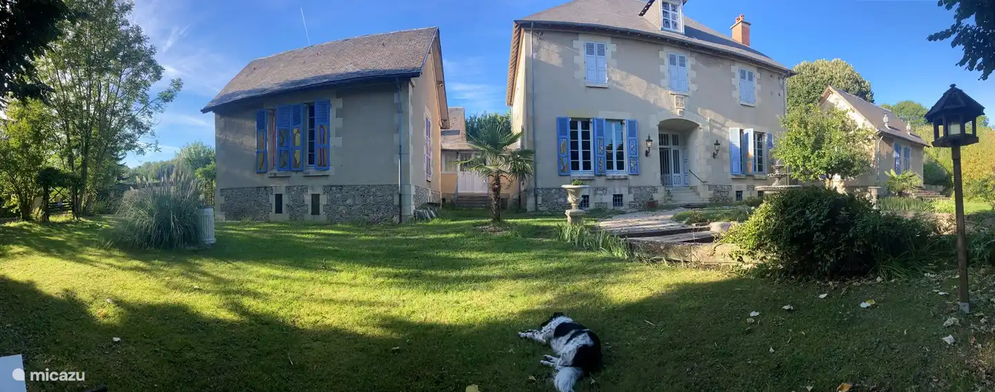 Panoramic photo front