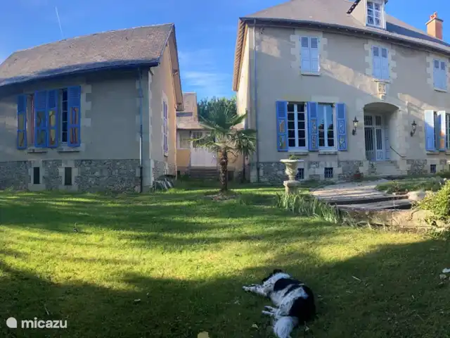 Villa Sainte Marie | France, Allier, Sanssat - maison de vacances Façade photo panoramique