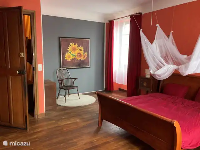 Villa Sainte Marie | France, Allier, Sanssat - maison de vacances La deuxième grande chambre