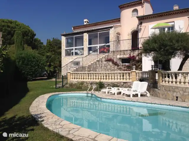 Villa Izenah | France, Côte d'Azur, Vence - villa La piscine mesure environ 120 cm de profondeur - idéale pour se rafraîchir !