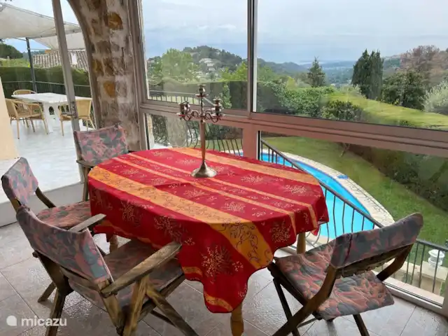 Villa Izenah | France, Côte d'Azur, Vence - villa La véranda avec une vue fantastique sur la Côte d'Azur !