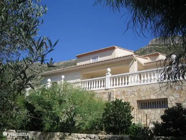 Location de Vacances Espagne, Costa de Valencia, Barx, villa - Villa Las Rocas Villa située derrière l'oliveraie