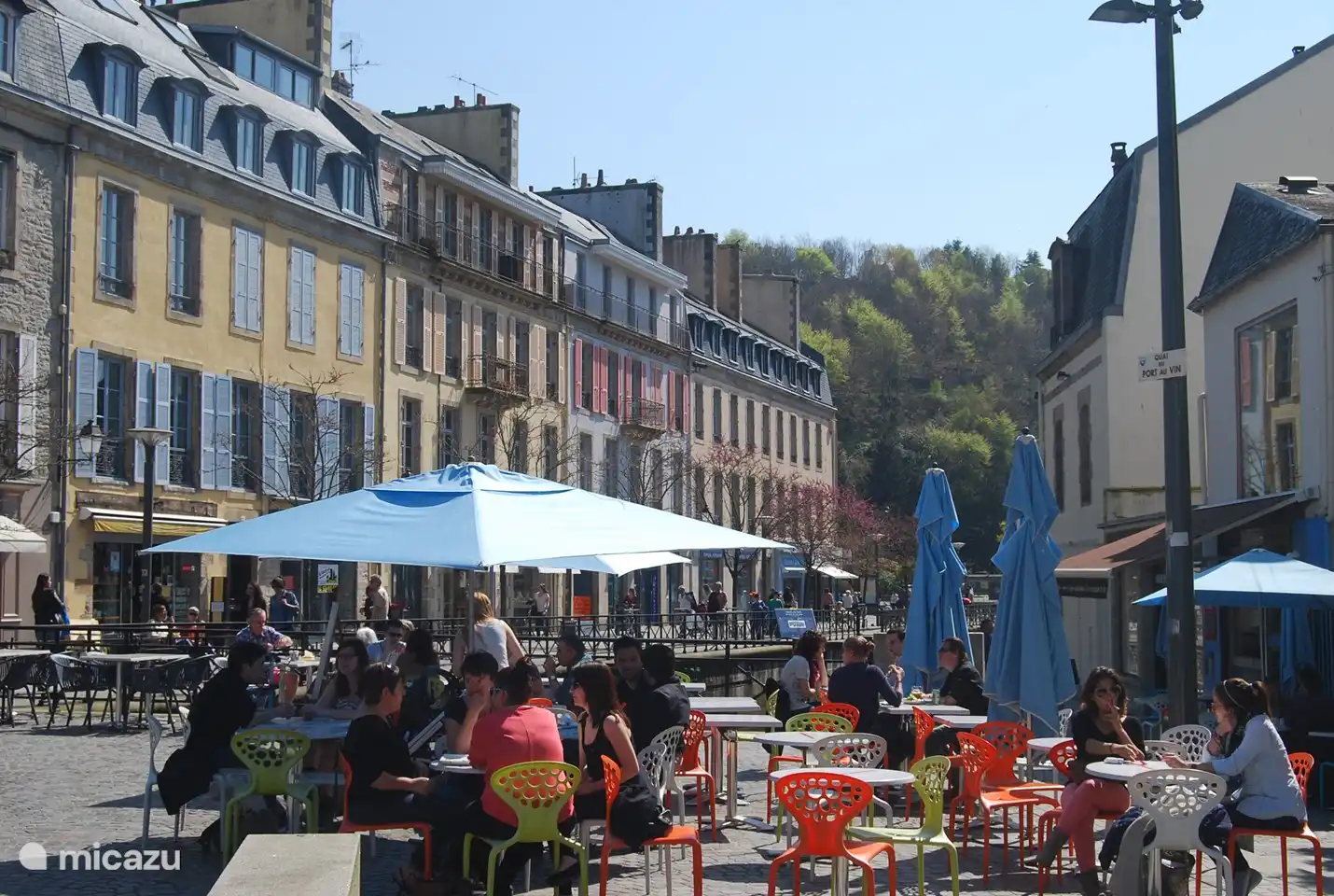 Quimper, with a beautiful shopping center and many cozy terraces