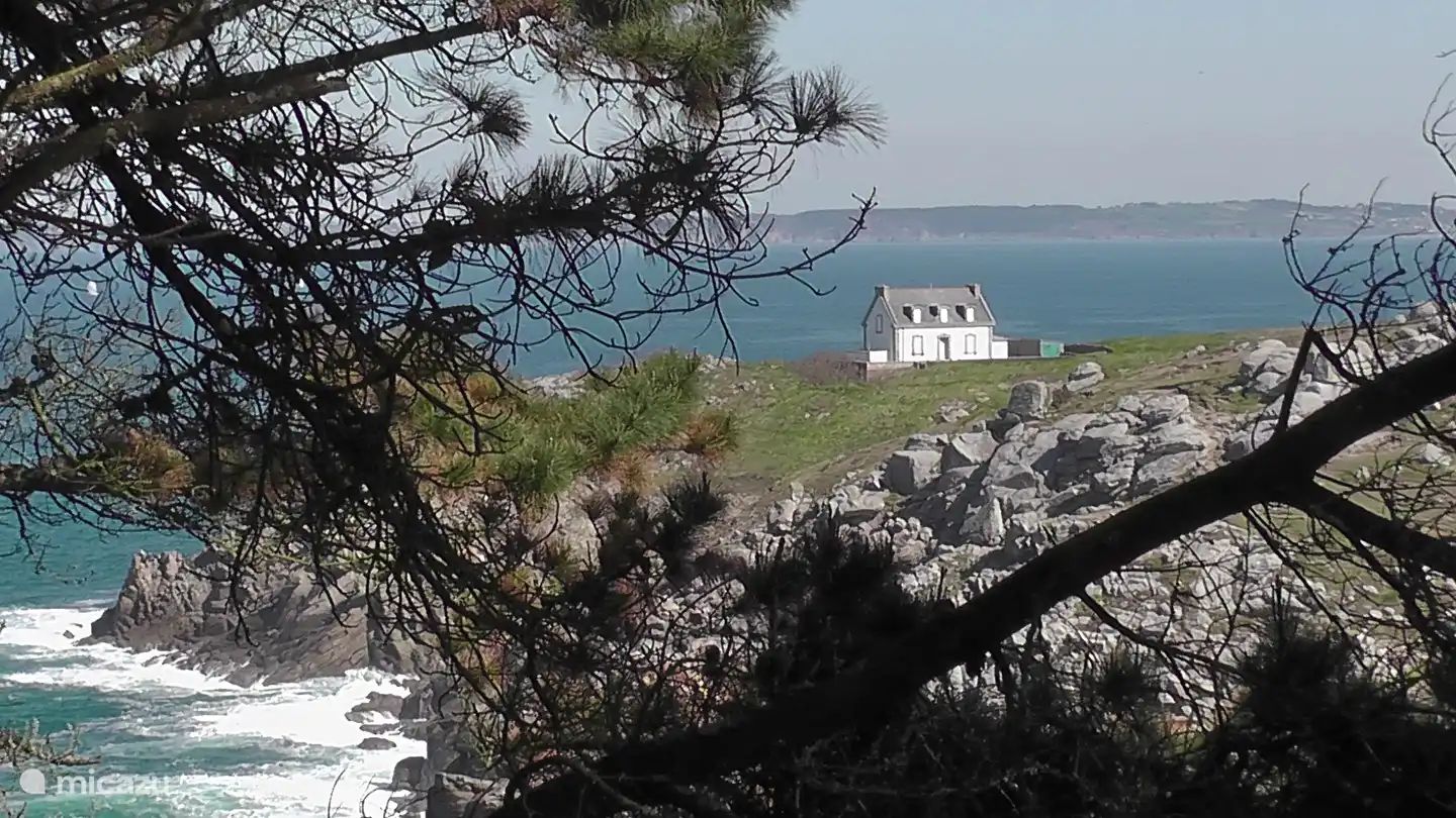 From Douarnenez towards Pointe du Van Point de Millier