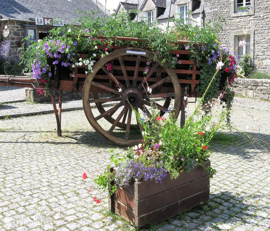 Very nice old charming little square in Locronan
