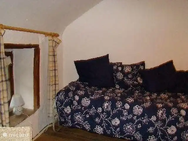 Location de Vacances France, Allier, Arfeuilles, ferme - La Goutte Bruyère Chambre 3