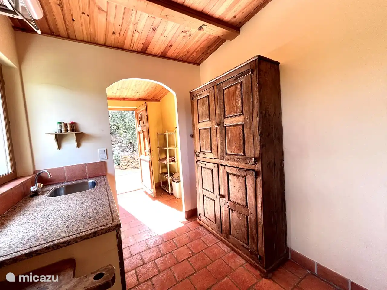 Die Küche bietet alles zum Mittagessen, Brunch und Abendessen an den Abenden, an denen unser Restaurant geschlossen ist. Dienstag und Freitag.