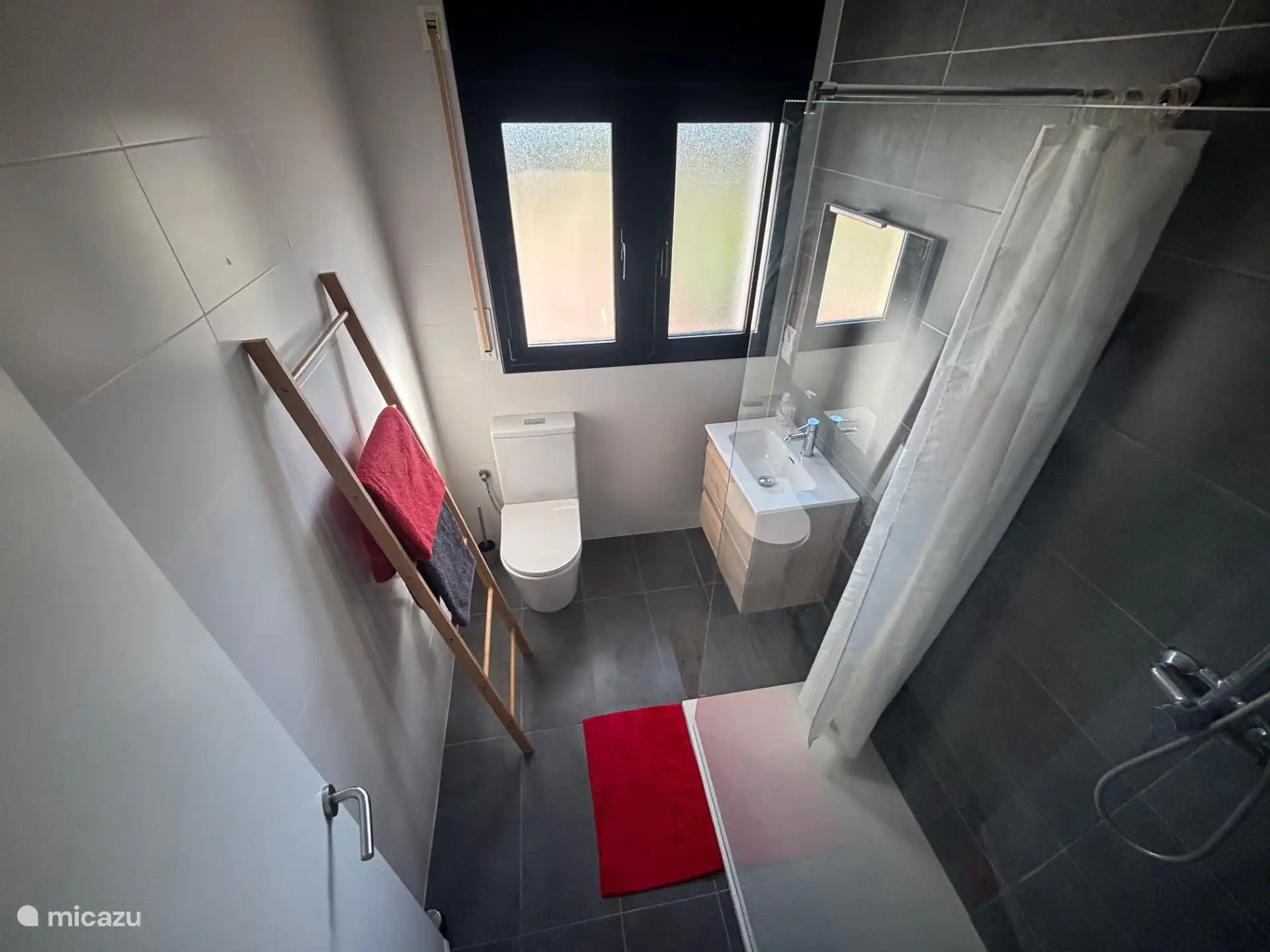 Badkamer boven