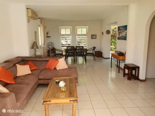 Villa Royal Palm 42A | Curaçao, Curaçao-Centre, Piscadera - villa Le salon vu de la terrasse