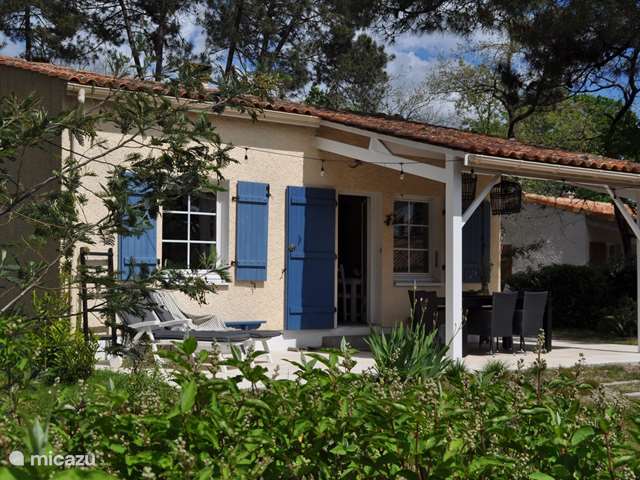 Holiday home in France, Poitou-Charentes – holiday house Etang-Vallier/Holiday home Du Sable