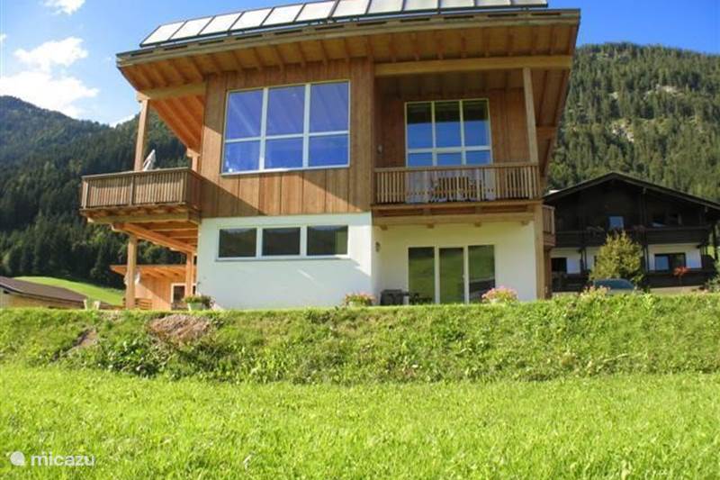 Vacation rental Austria, Tyrol, St. Jakob in Haus Apartment Villa-BellaVista (First floor)