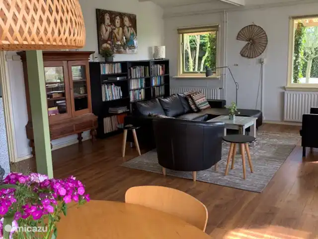 bungalow huren in Nederland, Noord-Holland, Schardam – Koggenbungalow Huiskamer