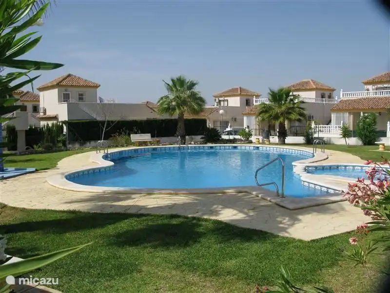 villa huren in La Marina, Costa Blanca, Spanje - Villa Koops