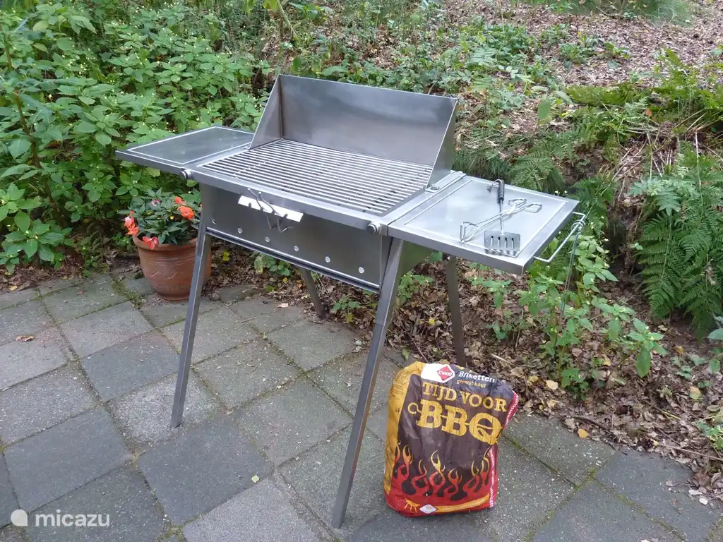 De BBQ staat voor klaar