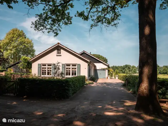 De Groene Zoom en Países Bajos, Güeldres, Otterlo - casa de campo La entrada está justo al lado de nuestra casa