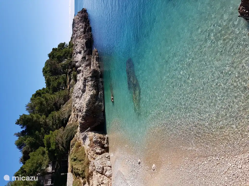 Hermosa Bahía en Verudela