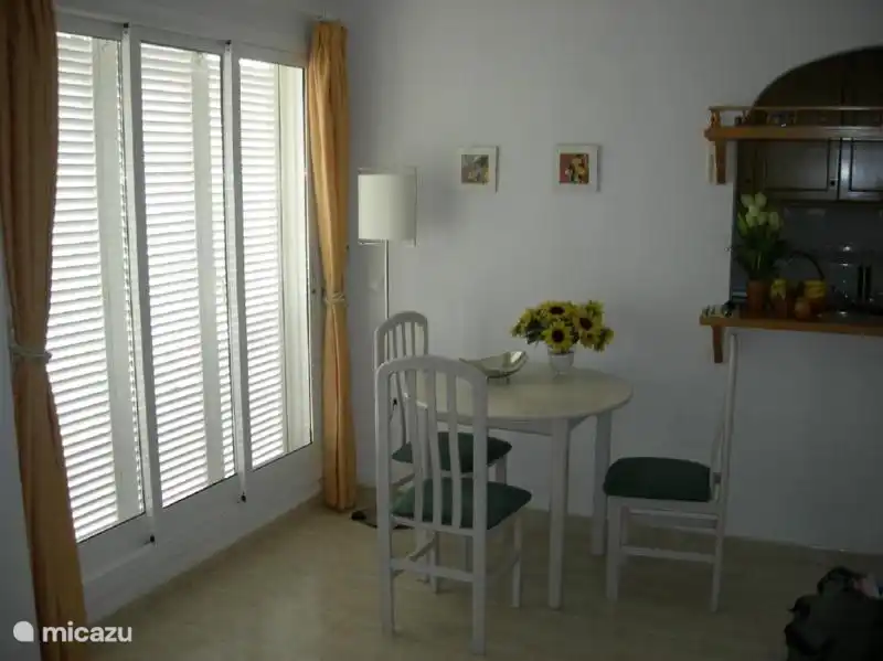 Dining area living room table is extendable for more people, there are now four chairs (pictured but three) and more to be interred