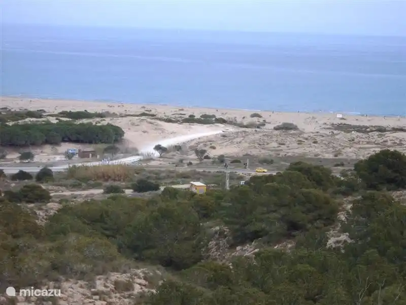 Dunes and sea 800 meters down the mountain