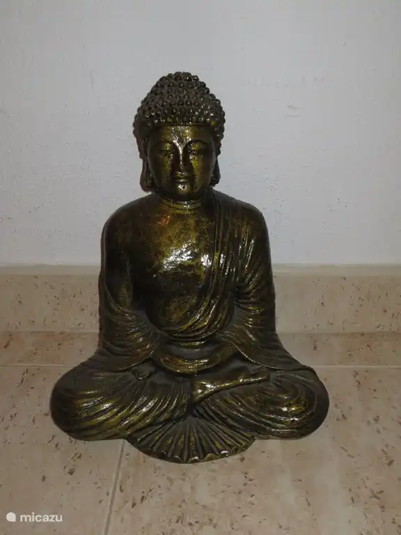 Buddha, details of the house and furnishings