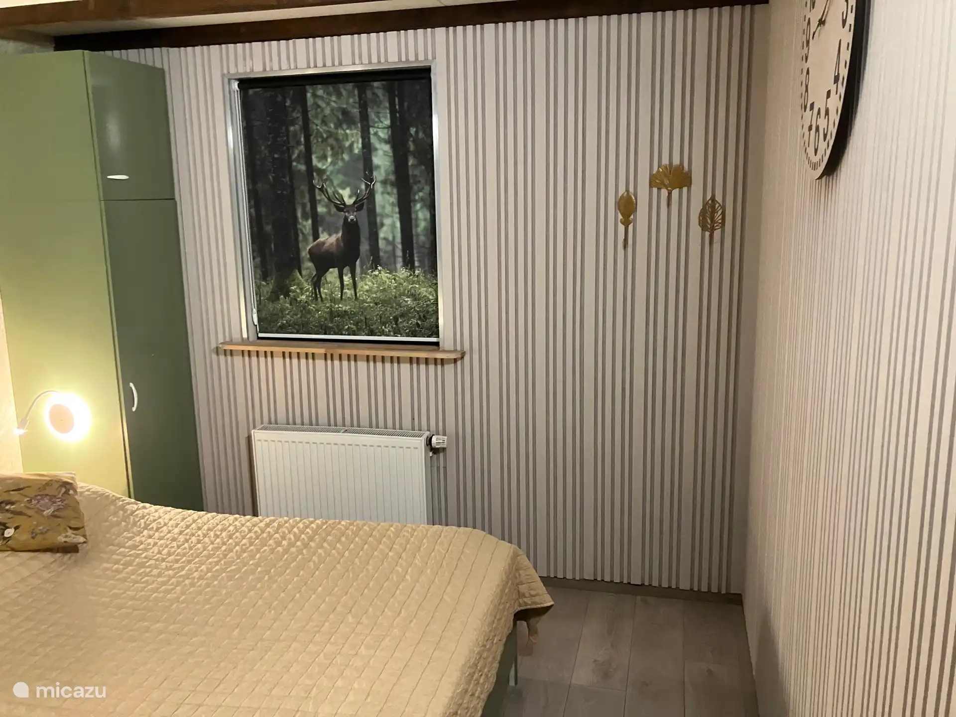 De master bedroom heeft een totale metamorfose ondergaan. Wij zijn er trots op. Zeer mooi geworden.