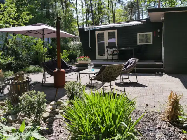 Le Coucou au Bospark de Vliegden | Pays-Bas, Gueldre, Emst (Epe) - chalet C'est le chalet Het Vosje.
A 200 mètres du Coucou