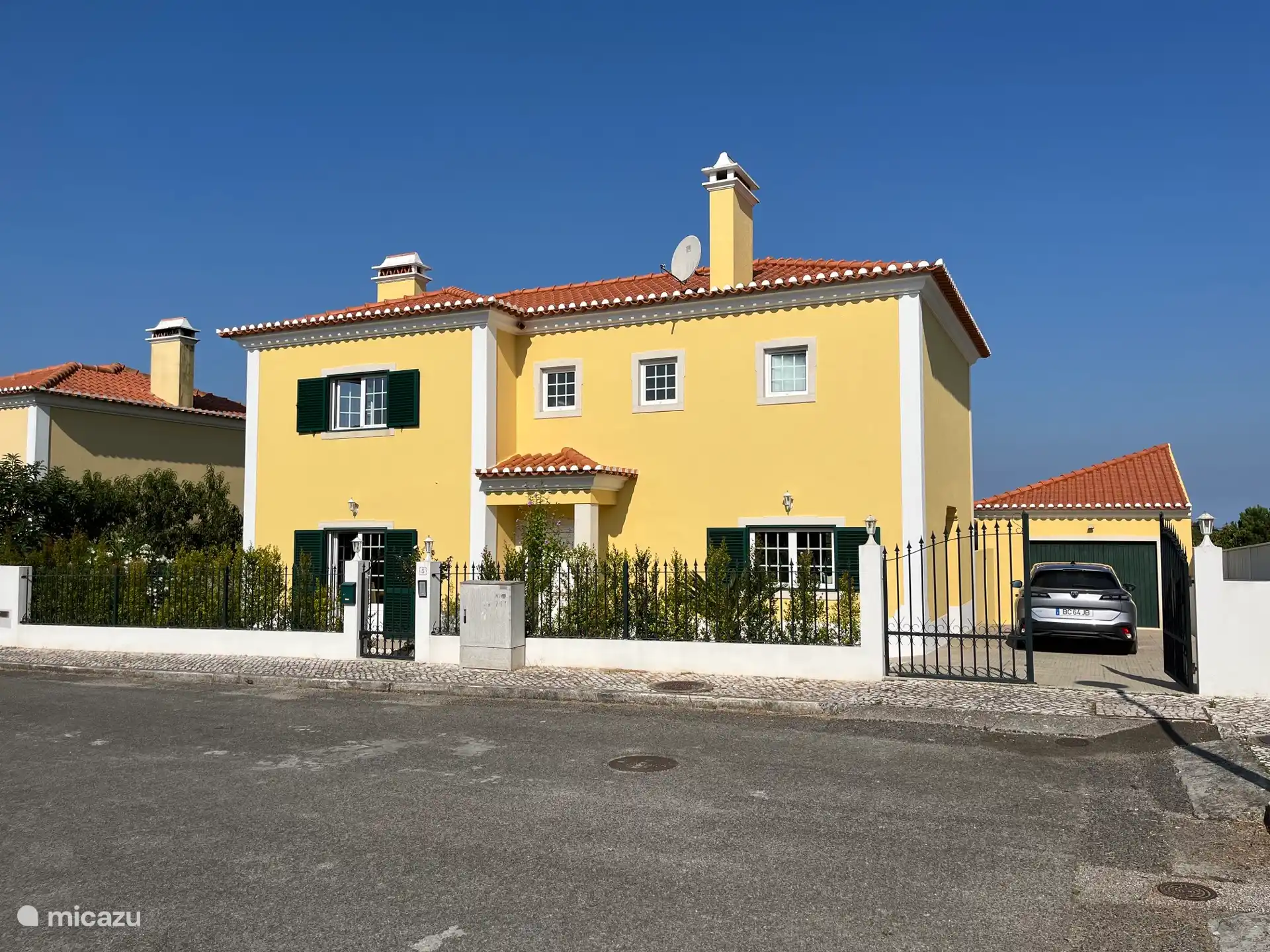 Voorkant villa dos Limoeiros