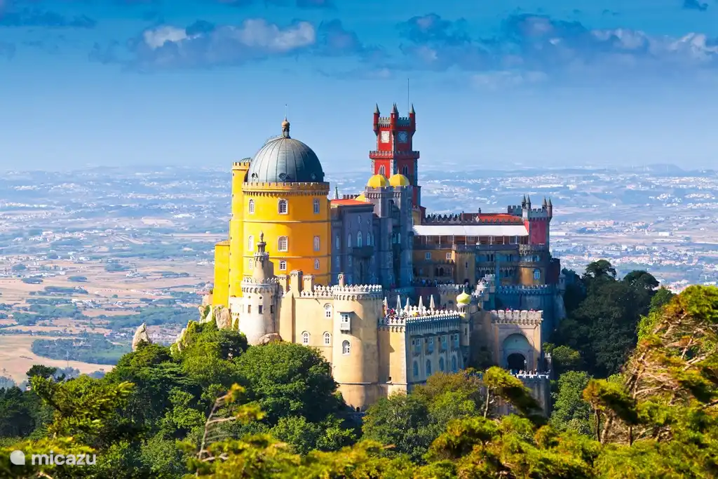 Sintra, nicht weit von Villa dos Limoeiros. Hier müssen Sie einmal gewesen sein!