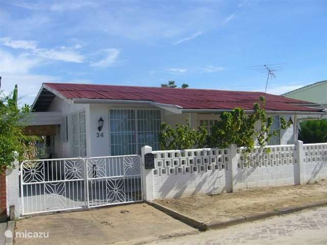 Vakantiehuis Suriname – vakantiehuis Oso Truus