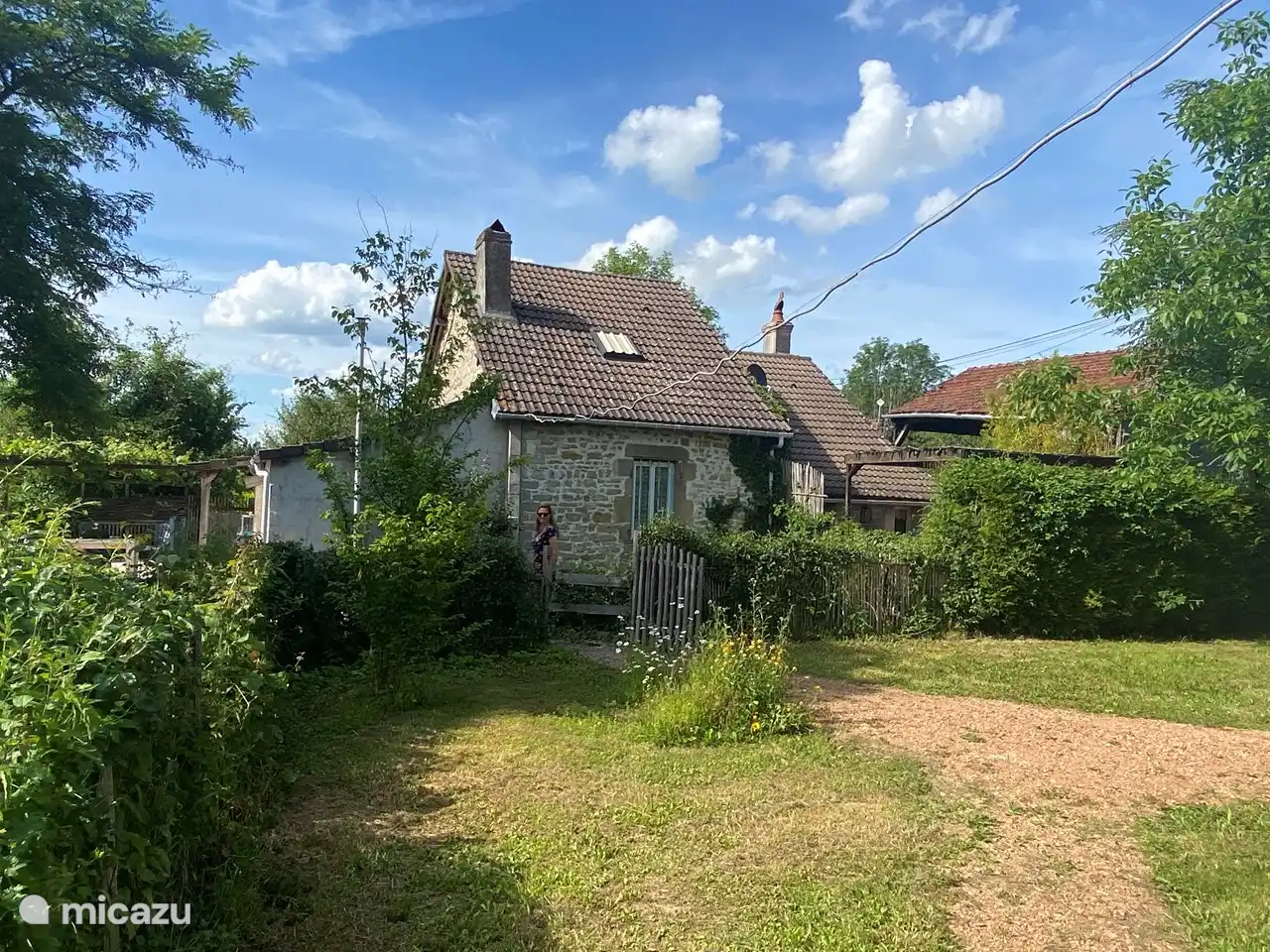 l'Hirondelle Rustique, Seitenansicht.