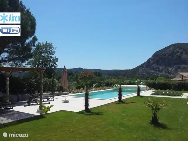 Les Palmiers à Vallon en Ardèche | France, Ardèche, Vallon-Pont-d'Arc - villa maison de vacances avec piscine panoramique