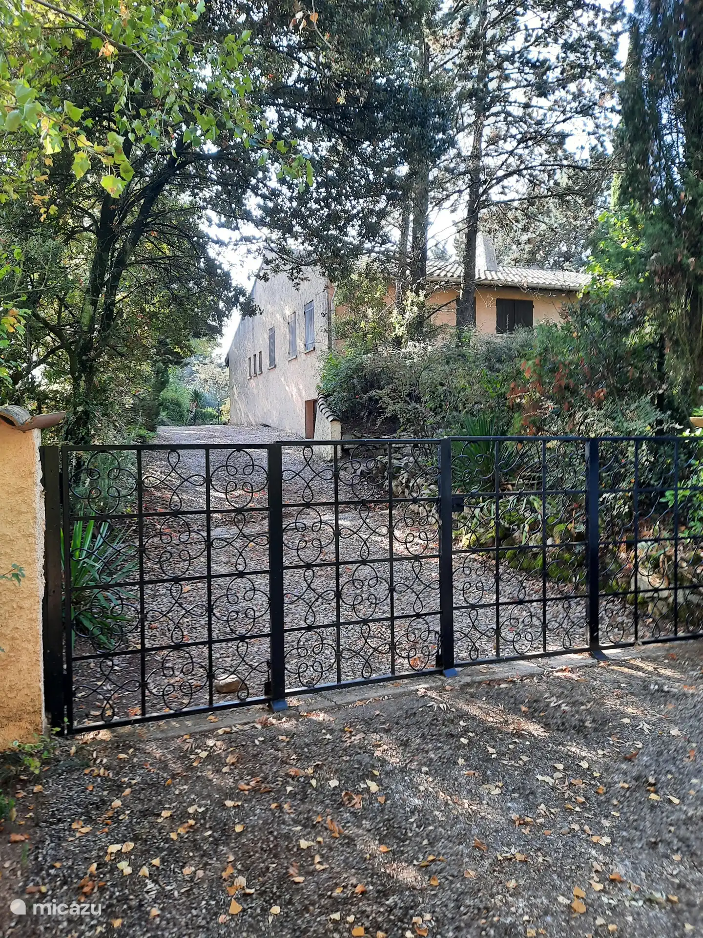 Arrival, the last house of the street on the right.