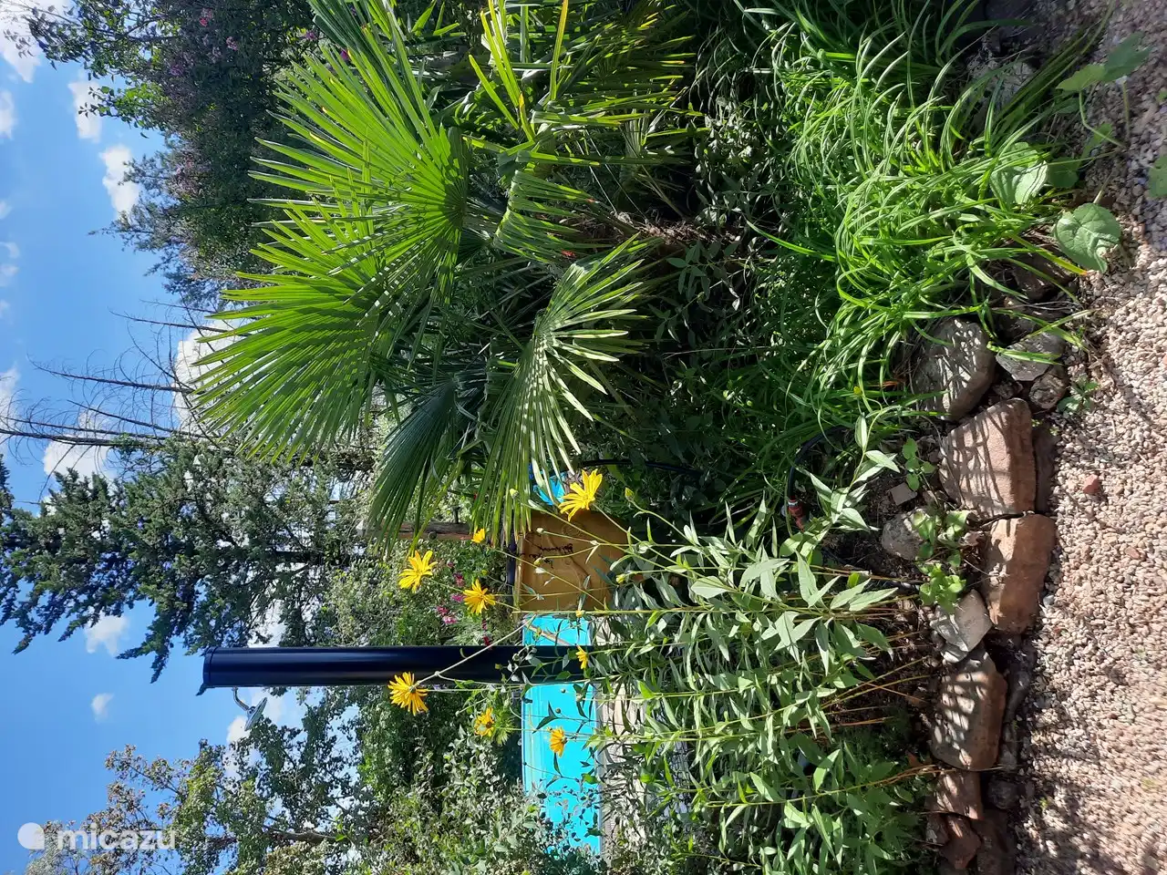 There is a solar shower by the pool. Nice hot shower.