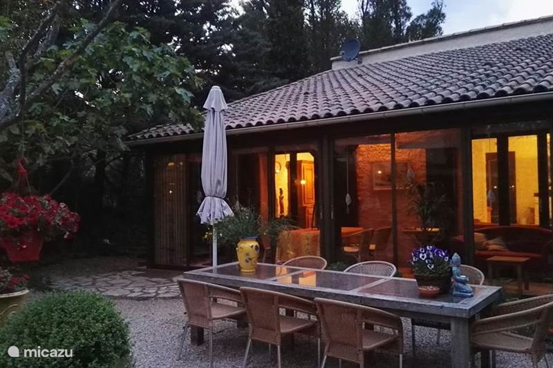 Vakantiehuis Frankrijk, Hérault, La Tour-sur-Orb Villa Les Dix Étoiles Zeer rustig gelegen!