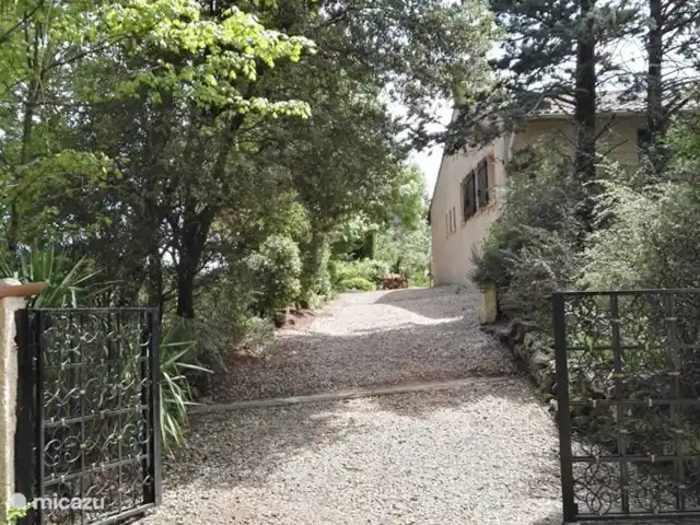 Les Dix Étoiles ¡Zona muy tranquila! en Francia, Hérault, La Tour-sur-Orb - villa ¡Bienvenido!