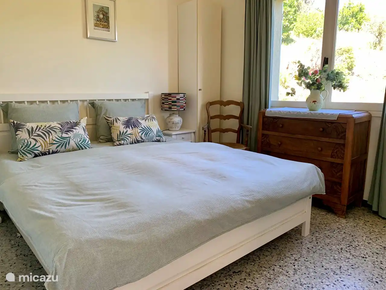 Chambre 3 donnant sur le jardin