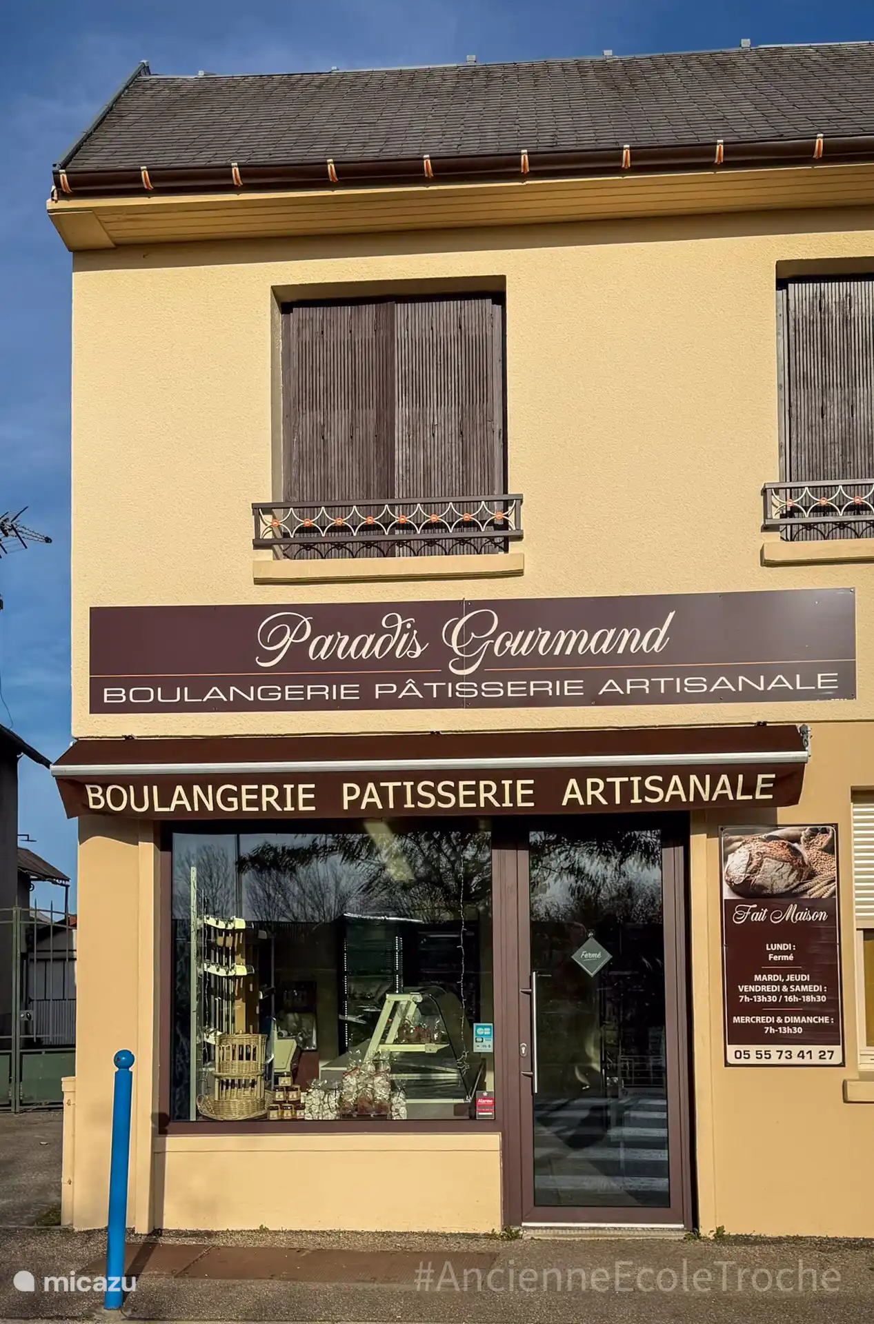 Troches Juwel. Diese traditionelle Bäckerei liegt 1 Gehminute von der Ancienne Ecole entfernt. Wer bekommt Brot und Croissants? 