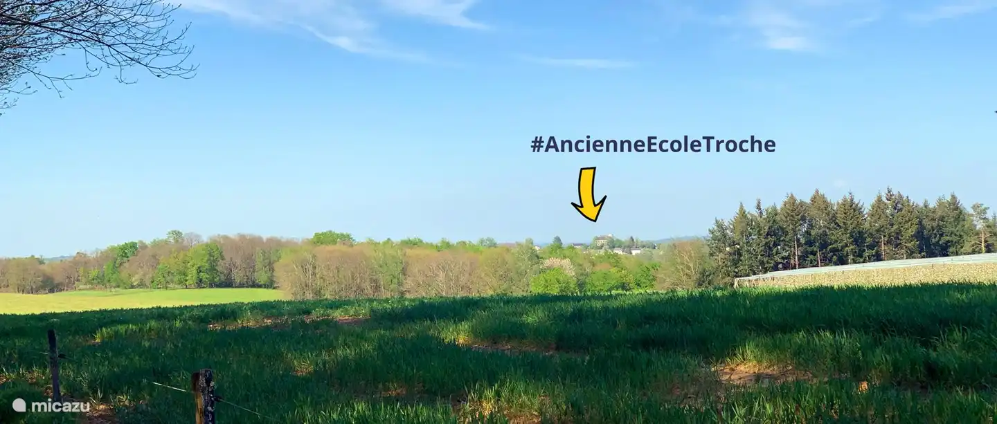 Wo auch immer Sie in der Nachbarschaft spazieren gehen. Sie können sehen, wie sich die Ancienne Ecole von der Masse abhebt. Wir haben die schönsten Wanderrouten gesammelt und stehen Ihnen digital zur Verfügung. 