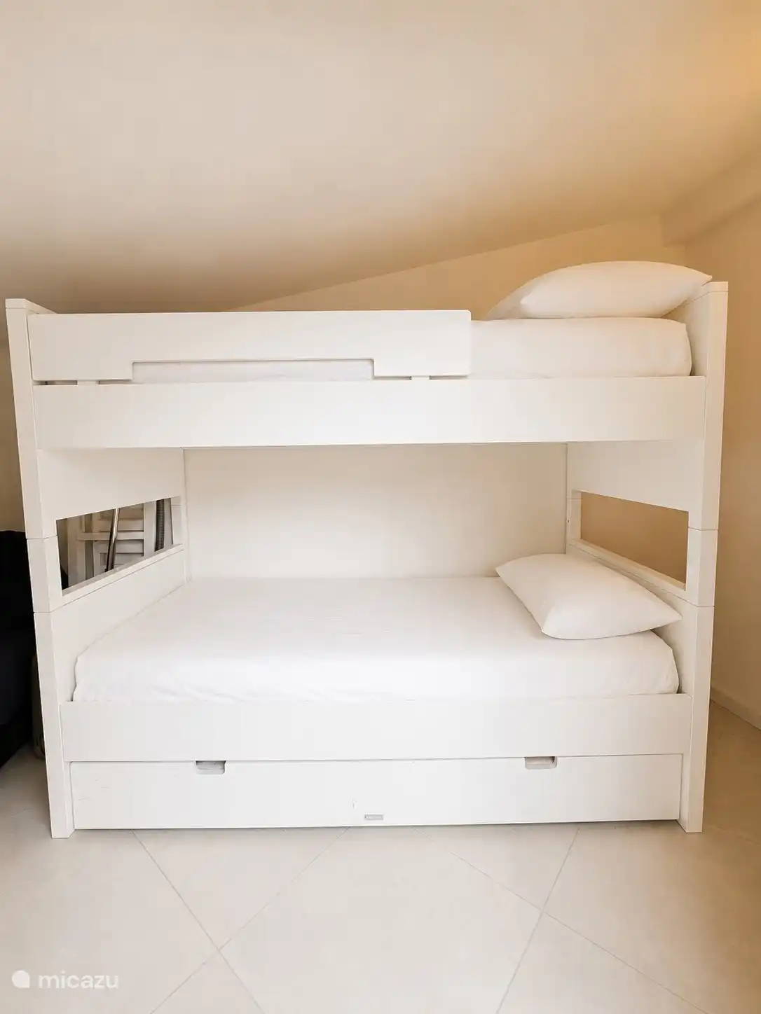 Gästehaus Schlafzimmer 2 mit Etagenbetten