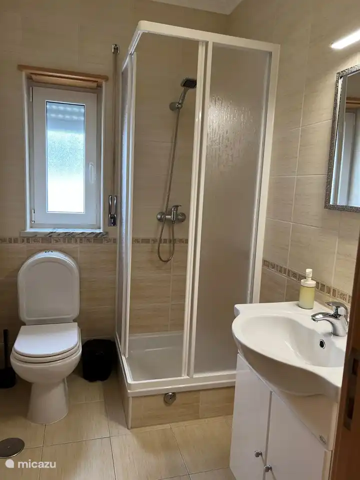 Douche & WC begane grond