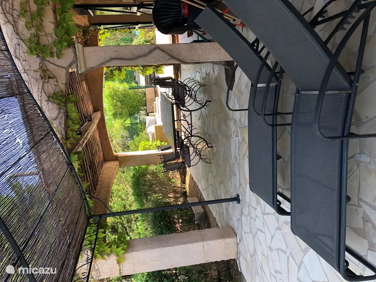 Faulenzen in der Sonne und im Schatten