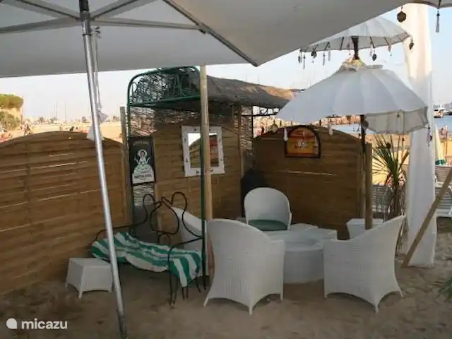Va et Vient Soleil Sainte-Maxime | France, Côte d'Azur, Sainte-Maxime - villa animations sur la plage dans l'un des nombreux bars de plage du village et au-delà