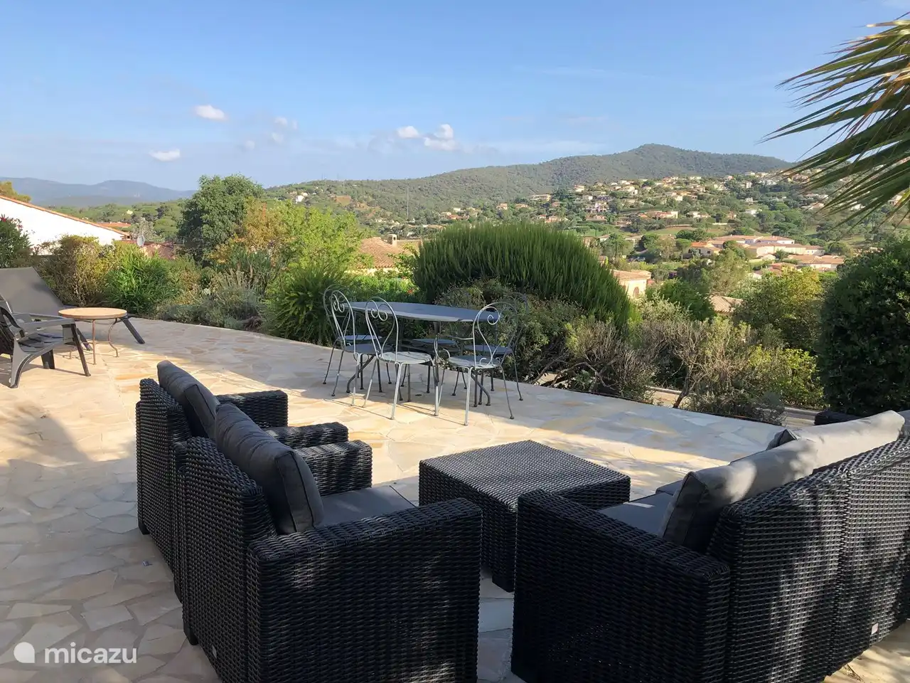 Terrasse an der Vorderseite