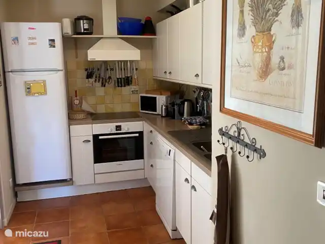 Va et Vient Soleil Sainte-Maxime | France, Côte d'Azur, Sainte-Maxime - villa cuisine semi-ouverte entièrement équipée