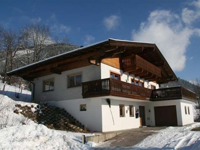 Holiday home in Austria, Salzburgerland – chalet Va et Vient (im Schnee)