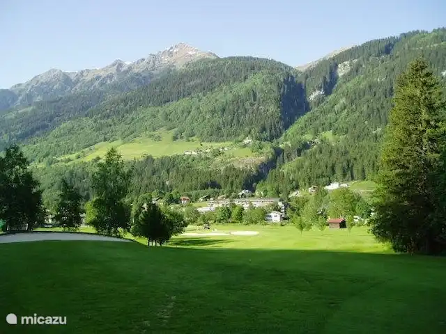 Va et Vient Zell am See/Kaprun en Austria, Salzburgo, Kaprun - chalet Uno de los bonitos campos de golf de la zona.