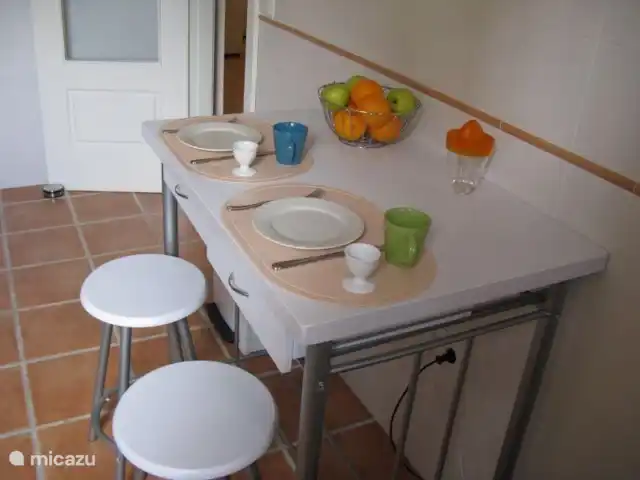 Casa Soleada | Espagne, Costa Blanca, Finestrat - maison de vacances Vous pouvez prendre votre petit-déjeuner dans la cuisine, mais vous le dégustez généralement sur la terrasse.