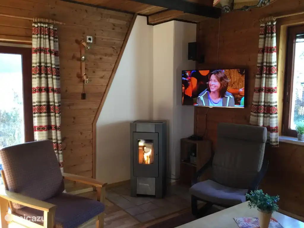 Heating with automatic pellet stove (Both bungalows)